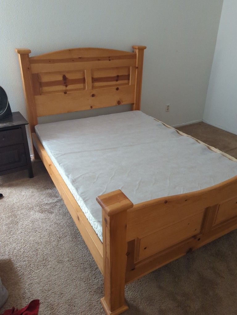 Full Bed Frame With Box Spring