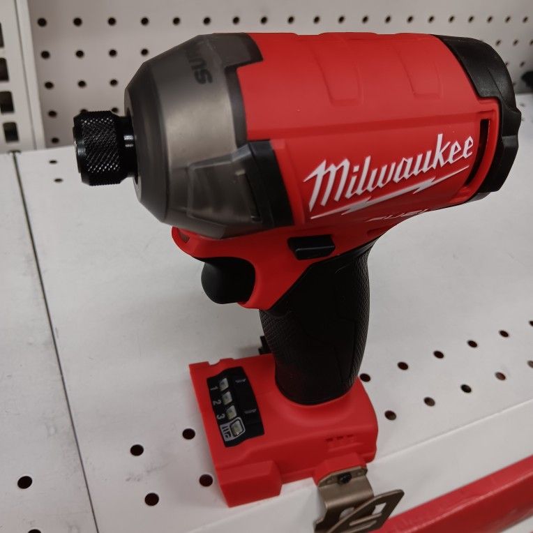 Milwaukee New 1/4" Impact Fuel SURGE HYDRAULIC M18
