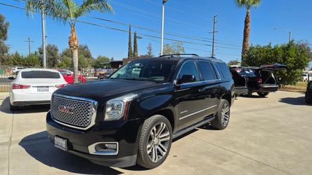 2017 GMC Yukon