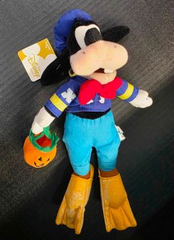 The Disney Store Mini Bean Bag GOOFY as Donald 9" Halloween
