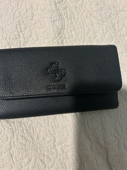 Guess wallet