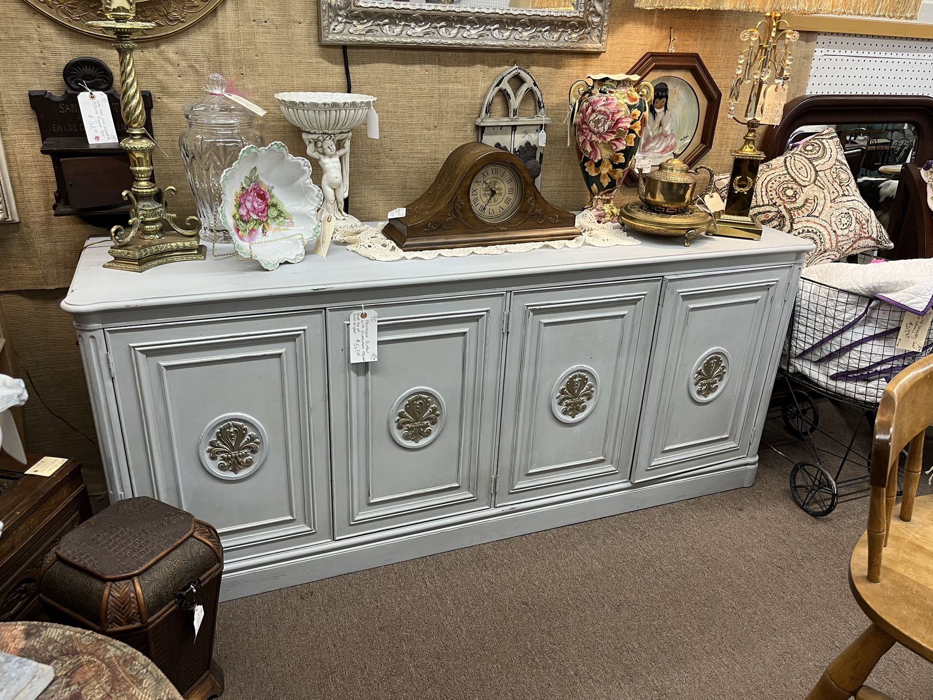Henredon Shabby Painted Buffet