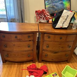 Dresser Set 