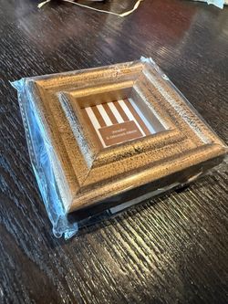 Vintage-Style Gold Mini Photo Frame 2” x 2” New with Tags
