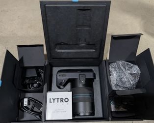 LYTRO ILLUM Digital Camera
