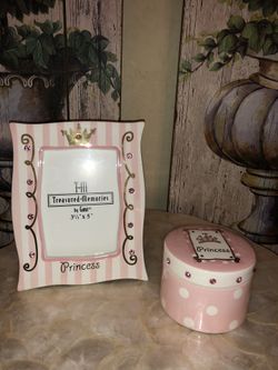 Ceramic baby girl frame and matching decorative box