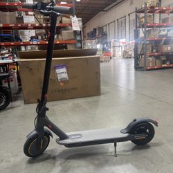 Electric scooter