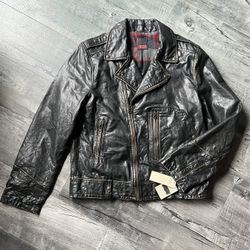 Levi’s 2009 Genuine, Leather Jacket