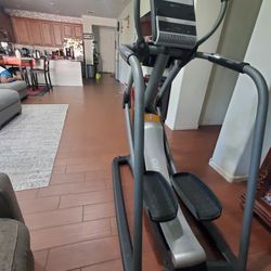 Nordic track Treadmill 