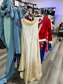Costume