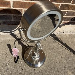 Magnifying Mirror