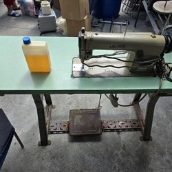 Juki Commercial Sewing machine Single Needle