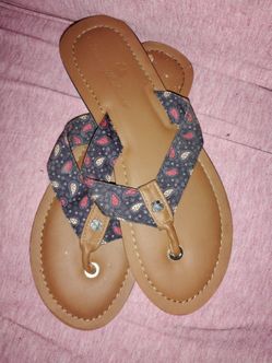 Tommy Bahamas sandals