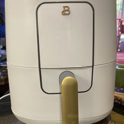 Beautiful 3 Quart Digital Air Fryer 