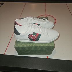 Gucci Sneakers 