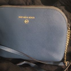 Michael Kors Crossover Purse 