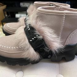 Ugs boots new