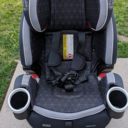 Graco 4Ever DLX 4 in 1 Car Seat

