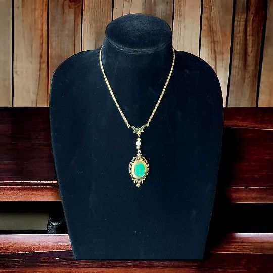 Vintage signed ART Arthur Pepper faux jade locket necklace with Enamel & Faux Pearl Accents Locket Dangle is 3” on 16” Gold Tone Chain