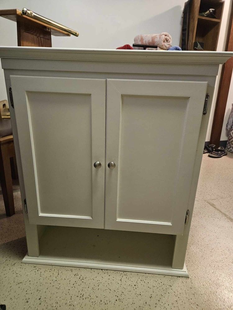 Free Bathroom Medicine Cabinet And Secretary Desk