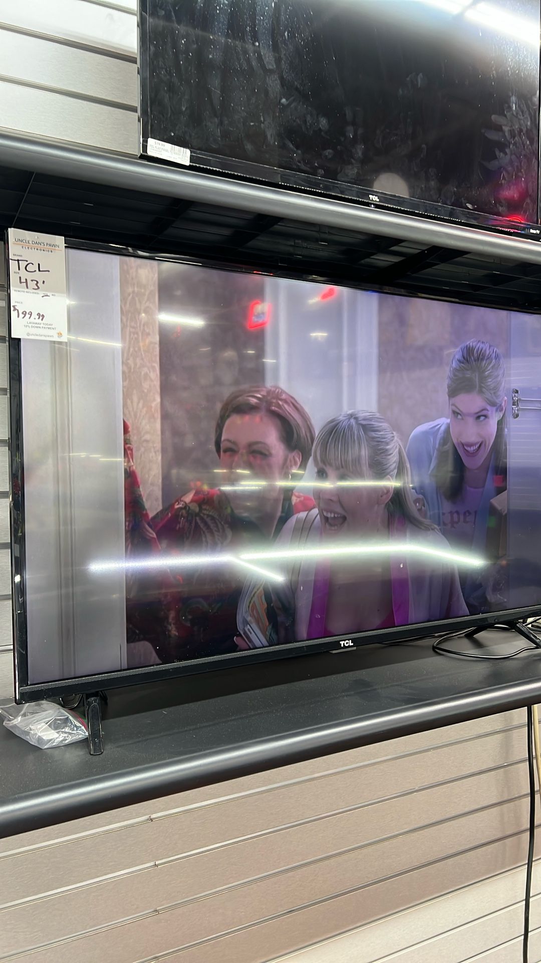 TCL Tv 43 In