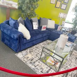Velvet Blue Sectional | new 