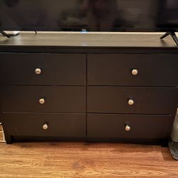 Black 6-Drawer Dresser – $80