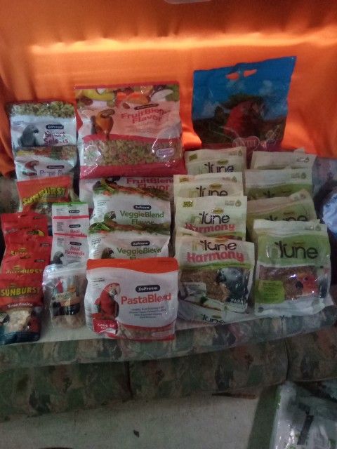 Parrot Food