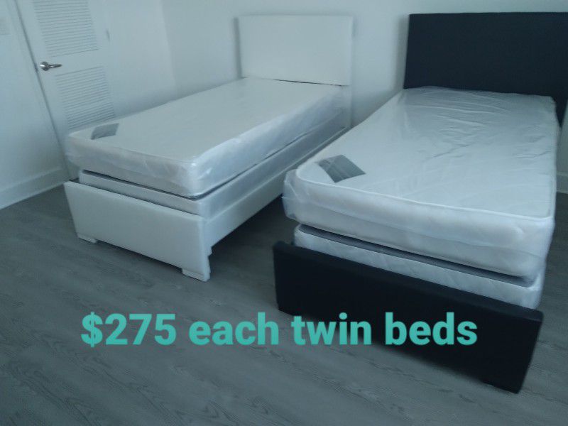 $550 For 2 Twin Beds With  2mattress And 2boxspring Brand New Free Delivery 🤴Available In Black Or White or gray