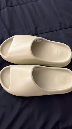 Yezzy slides resin size 11 authentic