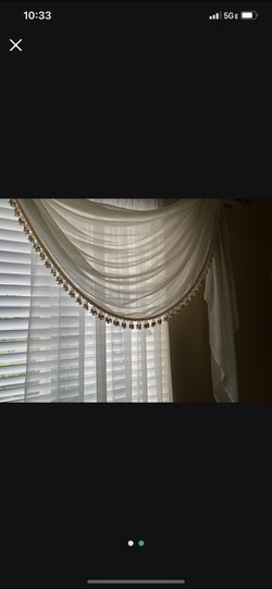 Window Scarf