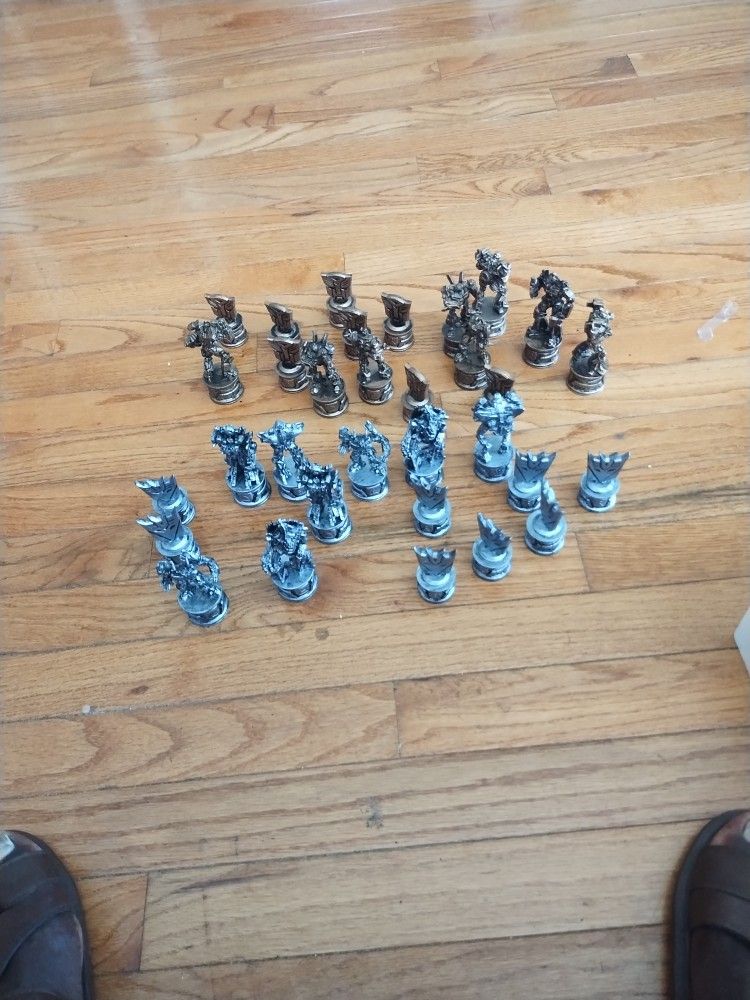 Transformers Chess Peaces