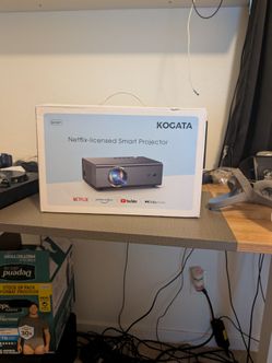 Kogata movie projector