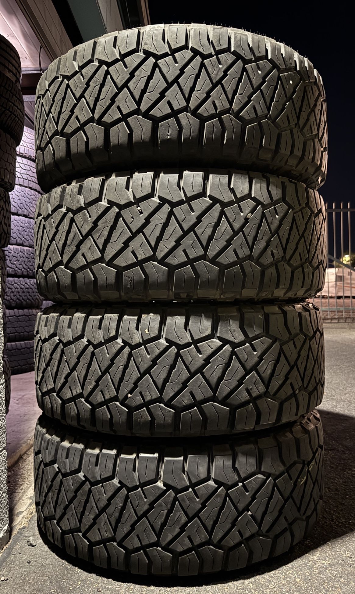 LT 35 12.50 20 Nitto