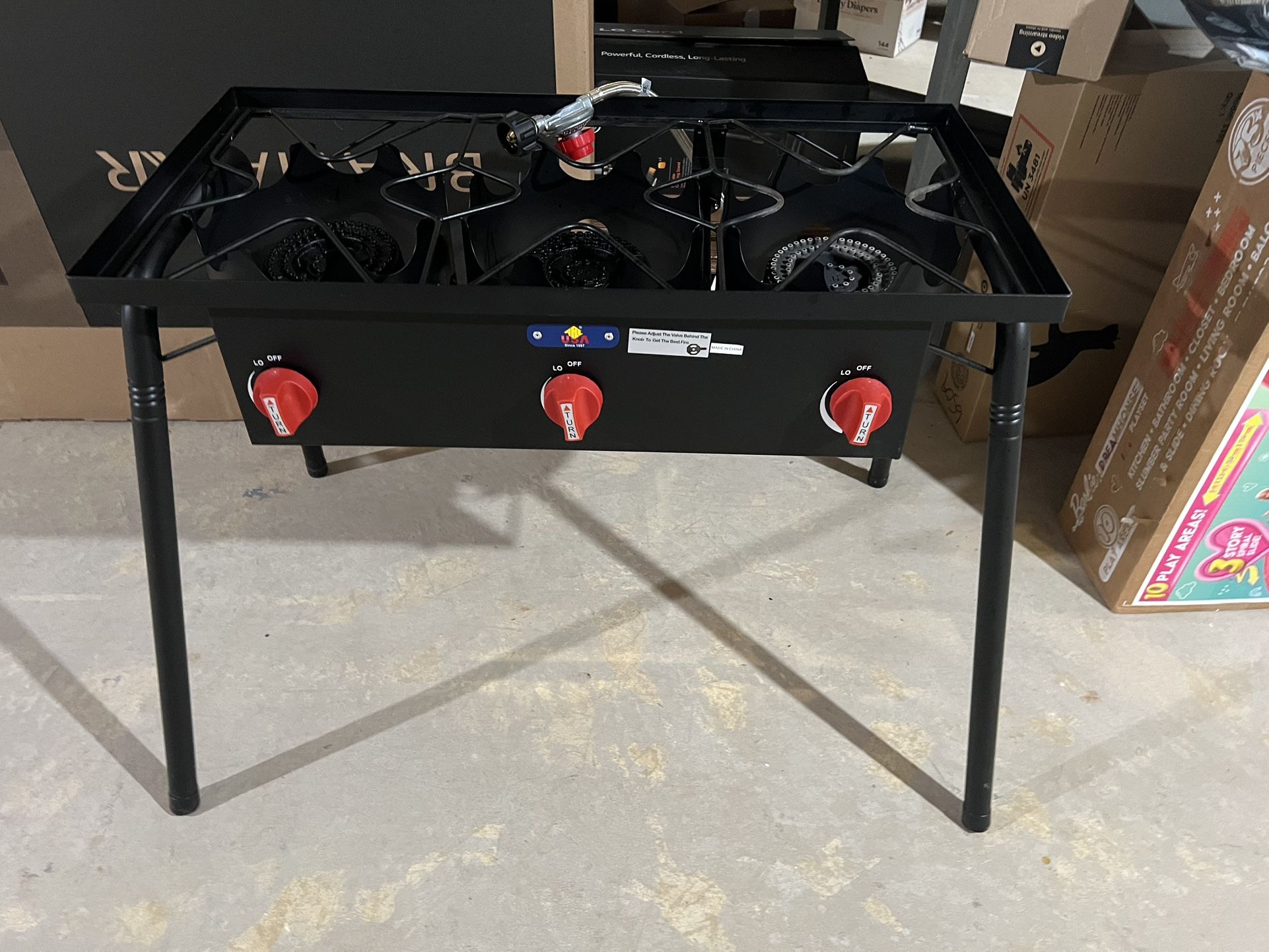 Outdoor 3 Burner Gas Stove - Like New