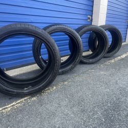 Yokohama 22 Inch Truck Tires Excellent Condition(FREE DELIVERY) Thumbnail