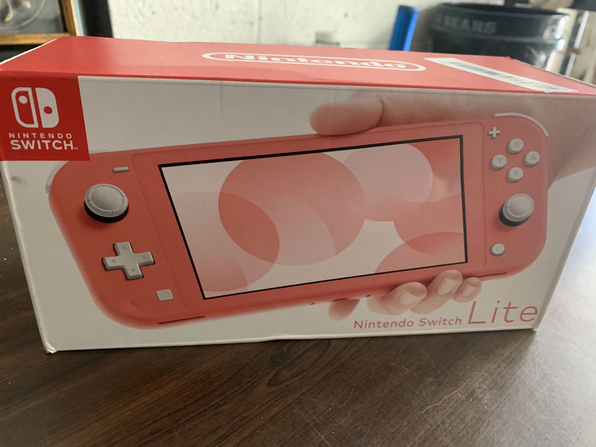 nintendo switch lite retail