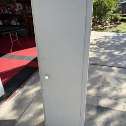 solid wood storage laundry/storage cabinet/book shelves