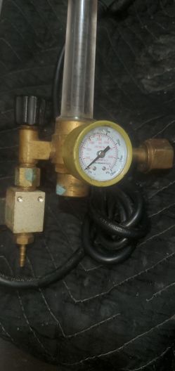 Regulador para bastantes funciones es como siembra plantas soldar