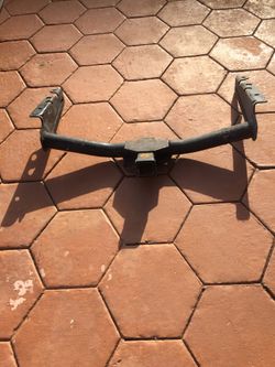 Pick up truck towbar