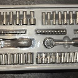 Stanley Mechanics Tool Set (68 Piece)