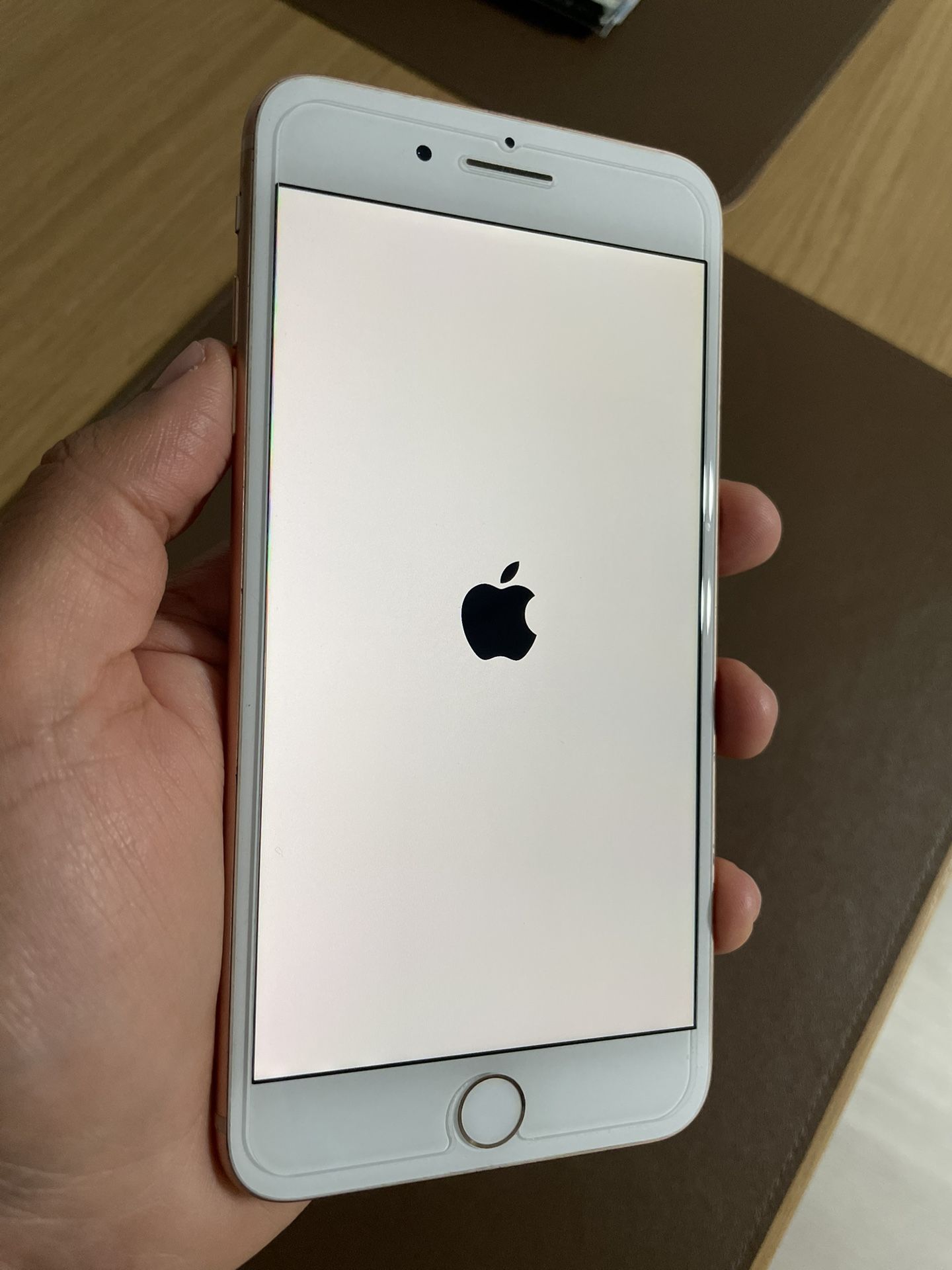 iPhone 8 Plus