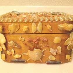 Vintage Shell Jewelry Trinket Box