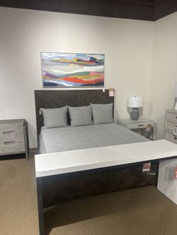 King Bed