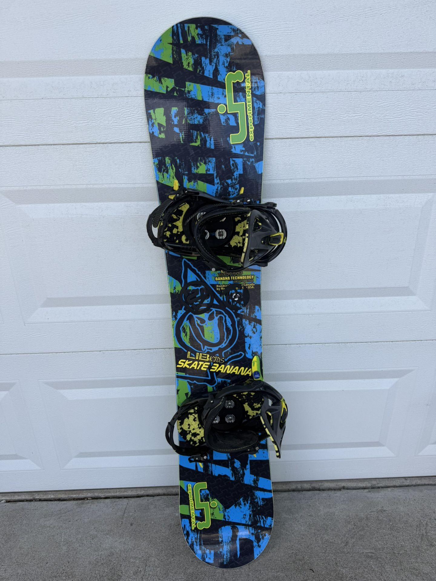 Kids Snowboard With Bindings
