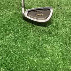 Pinseeker Sand Wedge