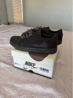 Jordan 1 Retro Low OG SP Travis Scott Velvet Brown