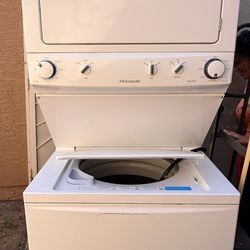 Washer And Dryer Stacked 