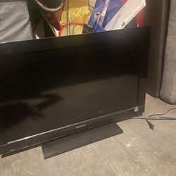 Sony 36” Tv With Stand 