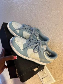 Nike Dunks Size 7 